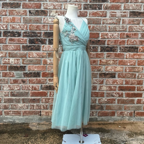 NWT Little Mistress petite spaghetti strap blue floral tulle layered dress / 2P - Picture 8 of 13